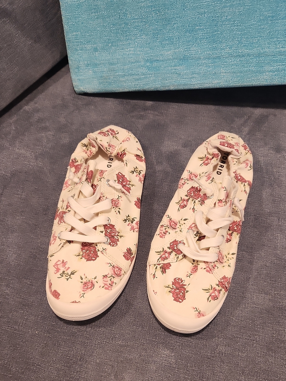 Torrid Floral Riley Ruched Sneaker - Picture 2 of 6
